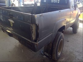 1988 TOYOTA TRUCK, STD CAB, MT, 4WD,  Z25043